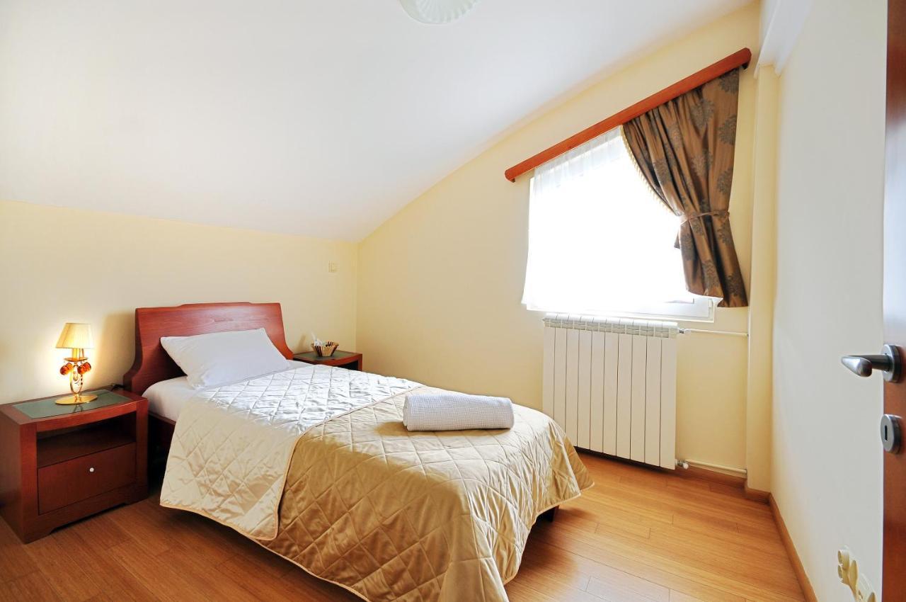 Sunny Hill Apartments & Aqua Park Vrnjacka Banja Luaran gambar