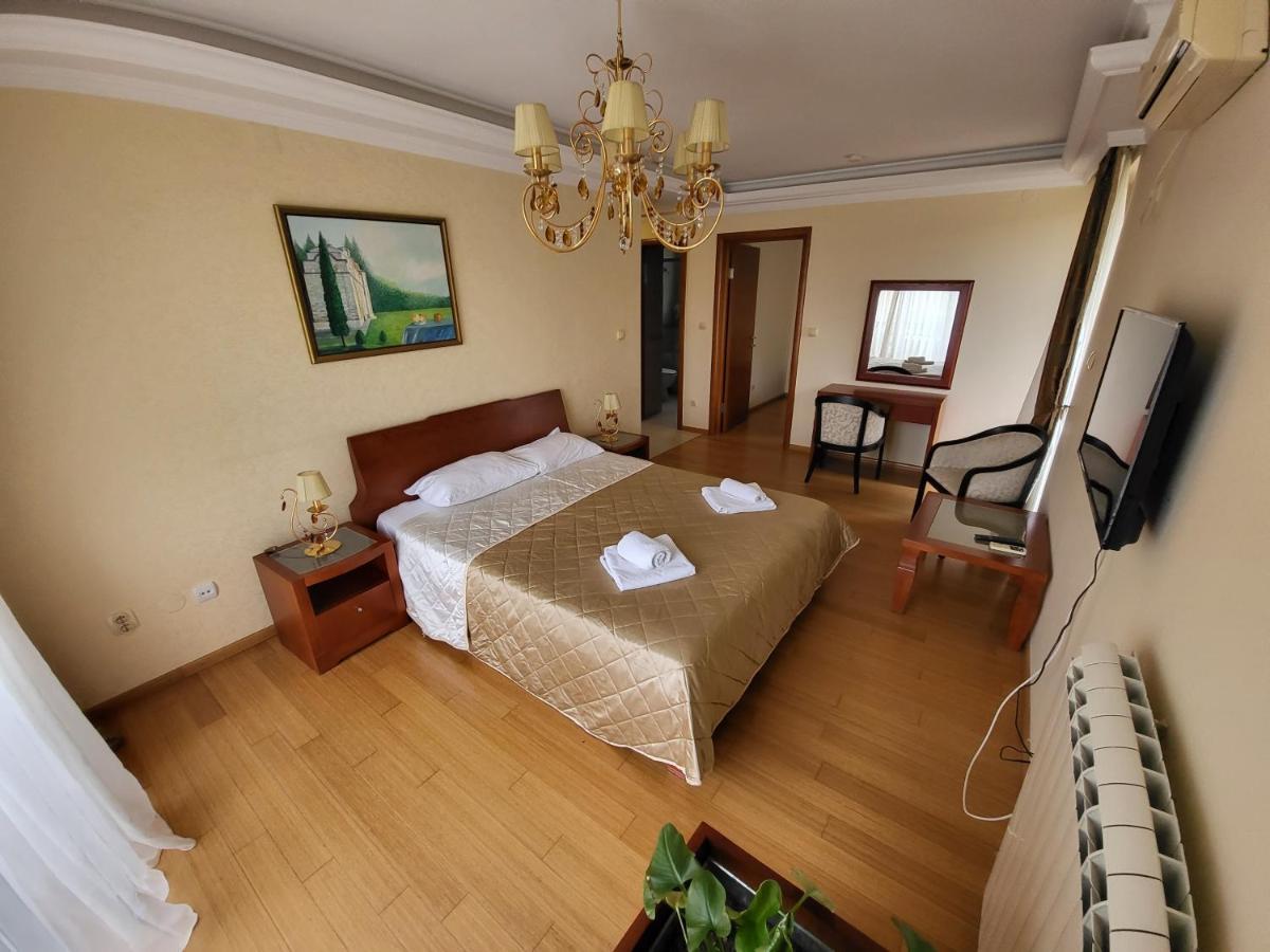 Sunny Hill Apartments & Aqua Park Vrnjacka Banja Luaran gambar