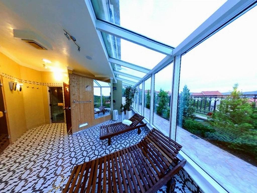 Sunny Hill Apartments & Aqua Park Vrnjacka Banja Luaran gambar