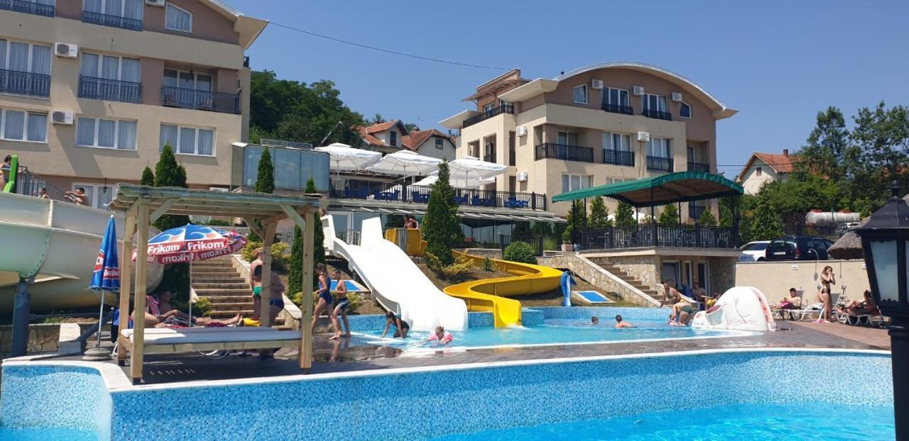 Sunny Hill Apartments & Aqua Park Vrnjacka Banja Luaran gambar